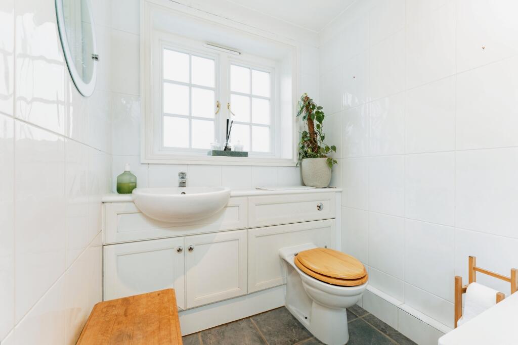 Additional image 32 of Park Lane, Histon, Cambridge, Cambridgeshire, CB24