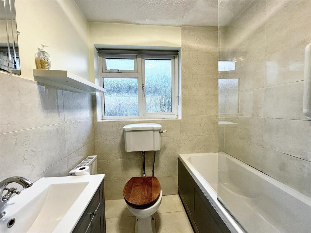 Additional image 12 of Bainton Close, Bradford-On-Avon