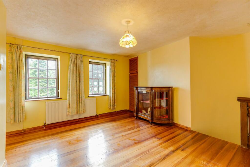 Additional image 21 of Main Road, Gwaelod-Y-Garth, Cardiff