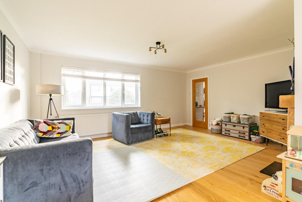 Additional image 5 of Cuckmans Drive, St. Albans, Hertfordshire, AL2