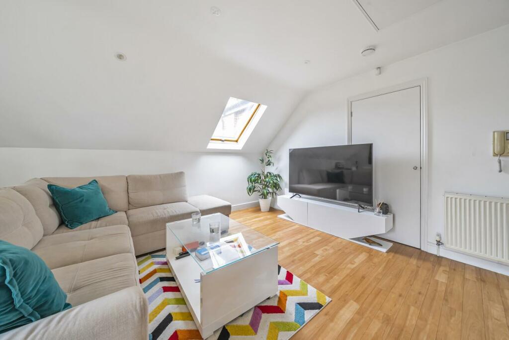 Additional image 7 of Copers Cope Road, Beckenham