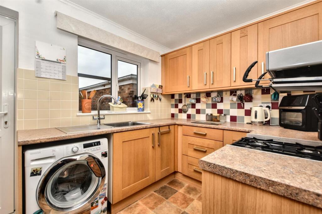 Additional image 6 of Middleton Drive, Eastbourne