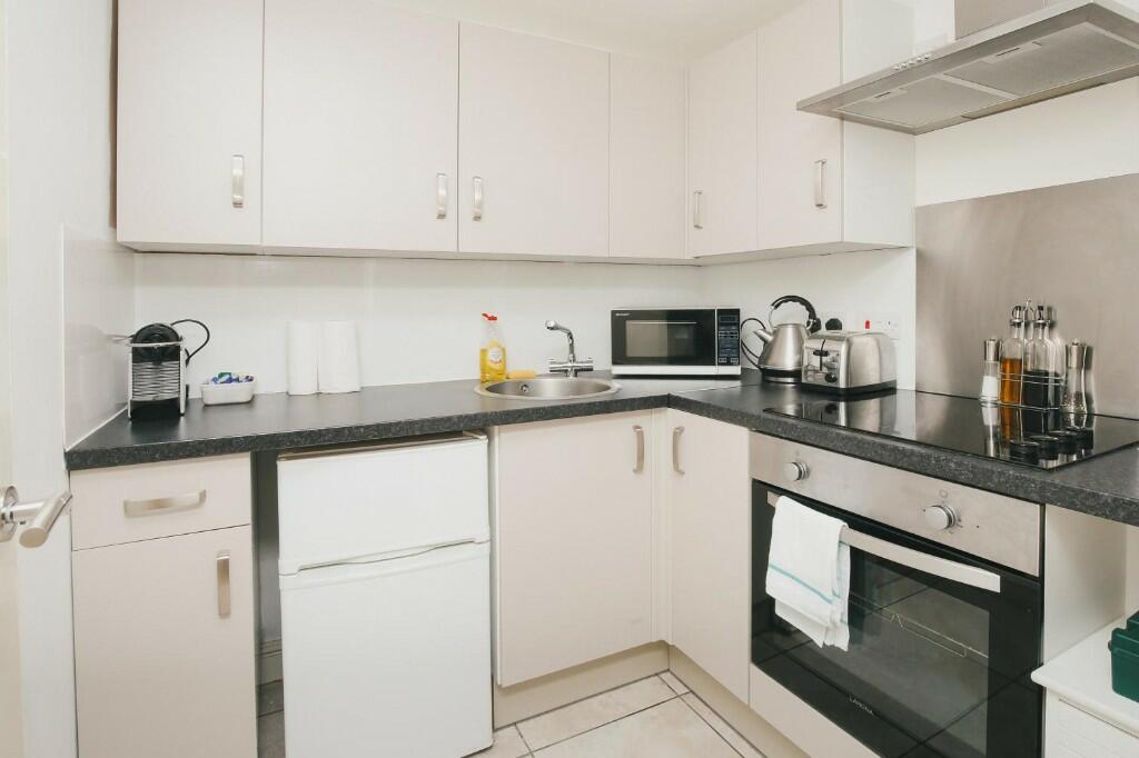 Additional image 2 of Newmarket Road, Cambridge, Cambridgeshire, CB5