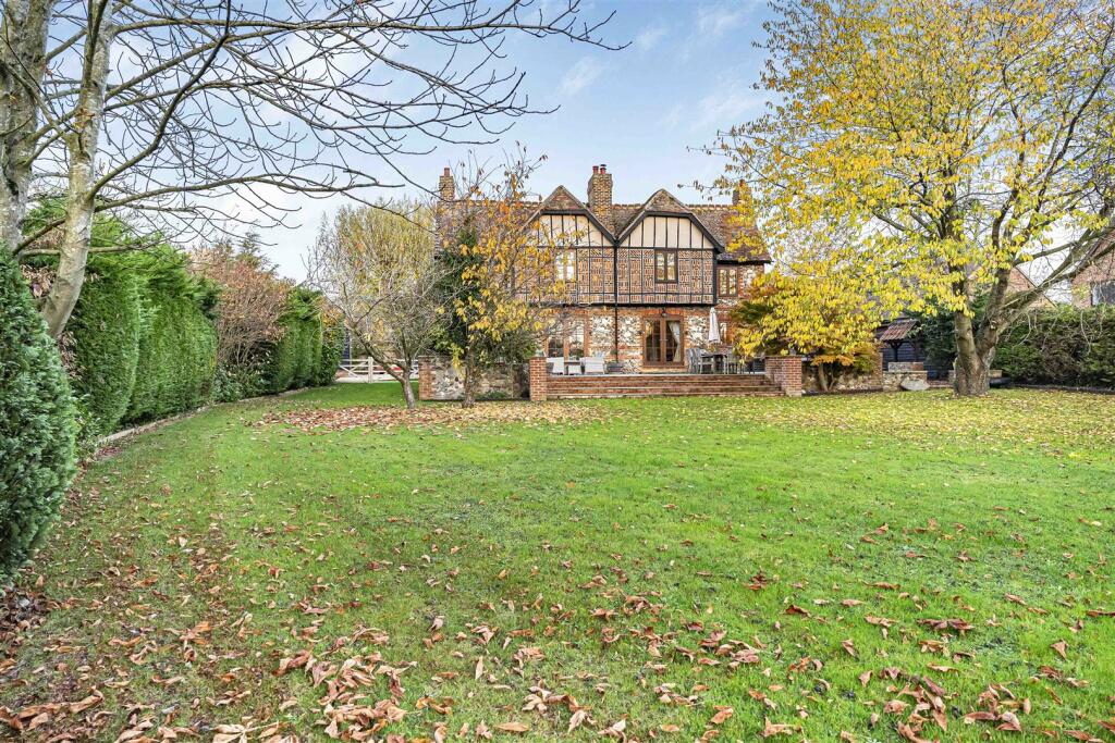 Additional image 2 of Anne Sucklings Lane, Little Wratting, Haverhill