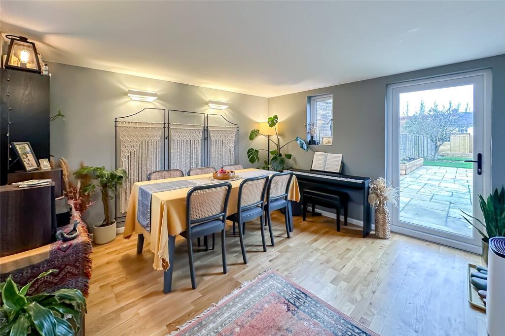 Additional image 5 of Maynard Drive, St. Albans, Hertfordshire, AL1