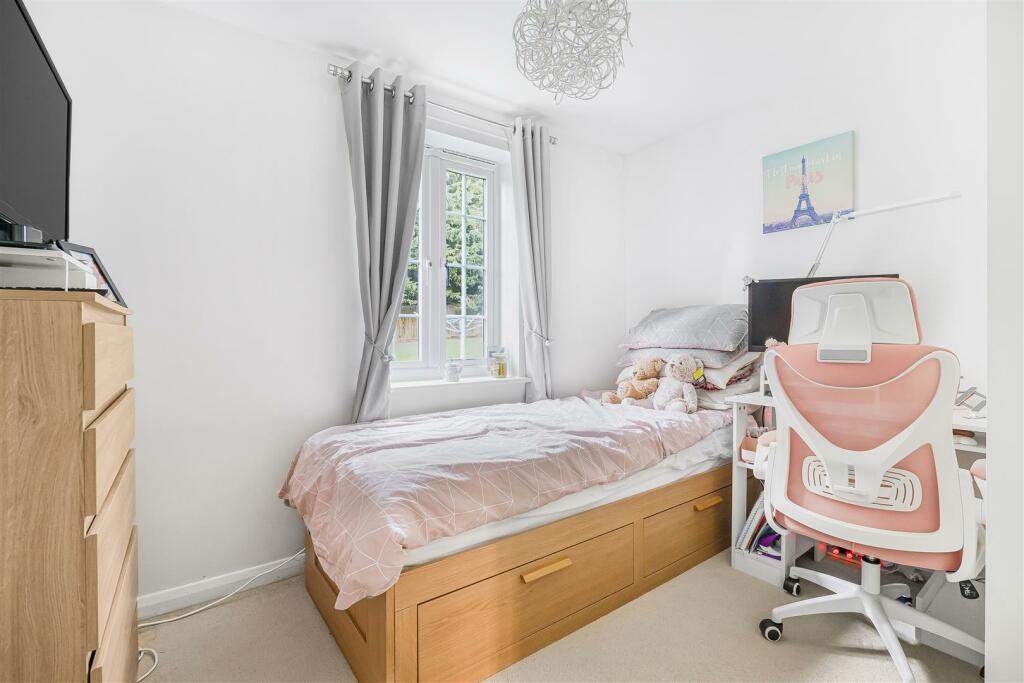 Additional image 10 of Meadow Lane, Newmarket