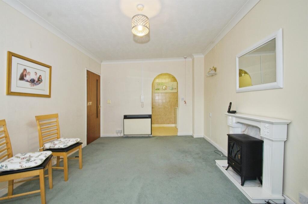 Additional image 15 of Heol Hir, Llanishen, Cardiff