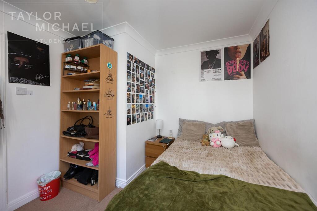 Additional image 11 of Crespin Way, Brighton