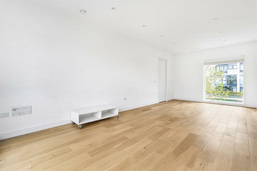 Additional image 10 of Kingfisher Gardens, Trumpington