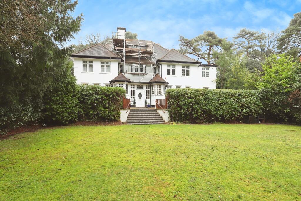 Queens Park Avenue, BOURNEMOUTH, Dorset, BH8