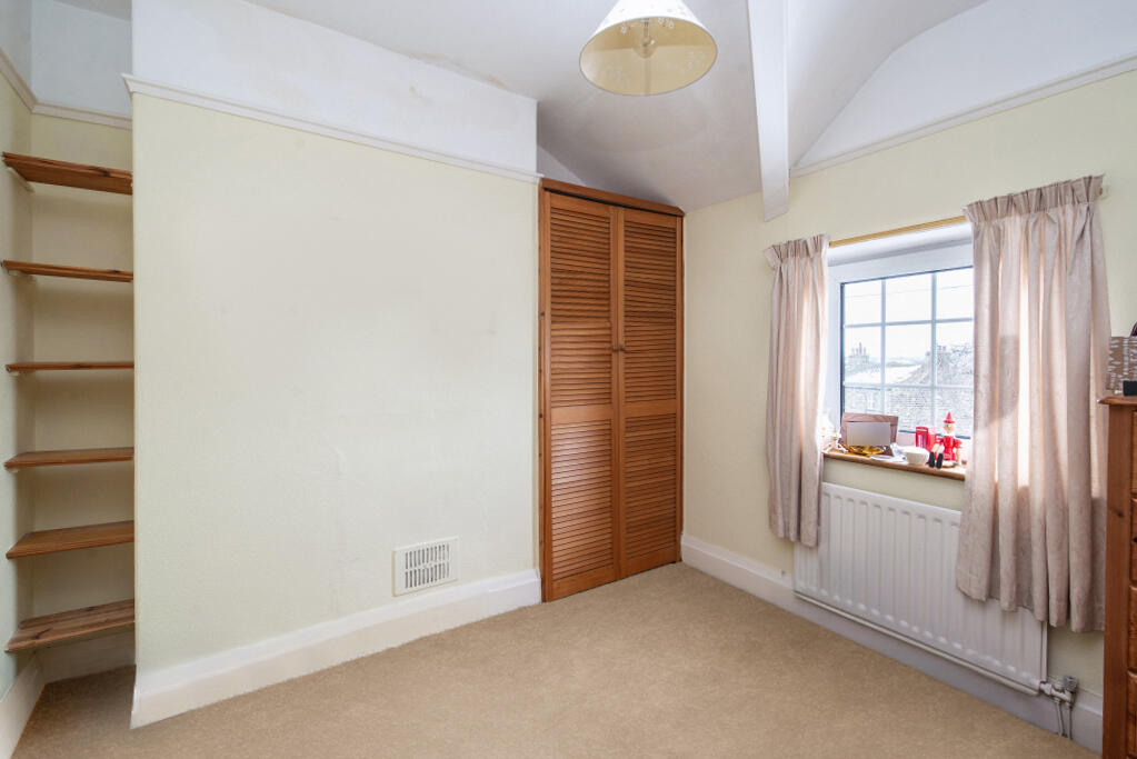 Additional image 19 of Gilstead Lane, Gilstead, Bingley, West Yorkshire, BD16