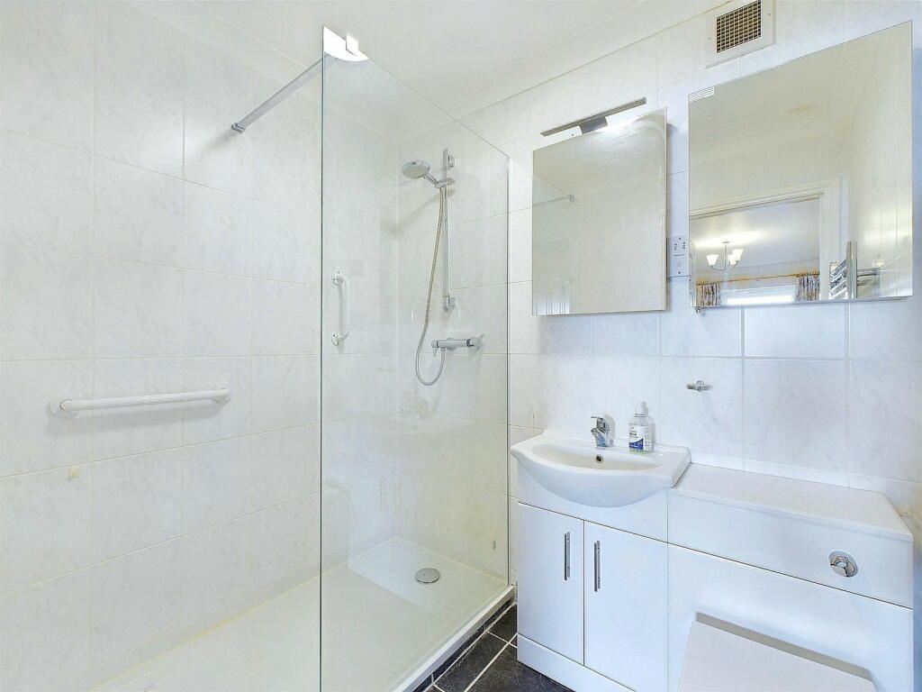 Additional image 13 of Capelia House 18-21, West Parade, Worthing, BN11