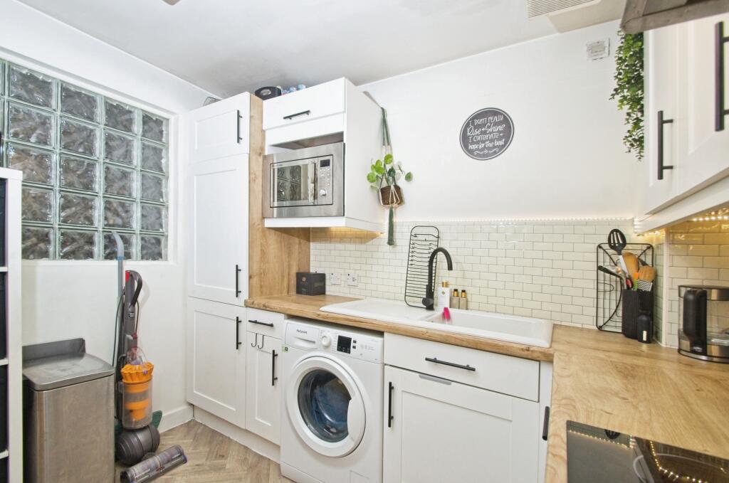 Additional image 4 of Amity Court, Longueil Close, Cardiff, CF10