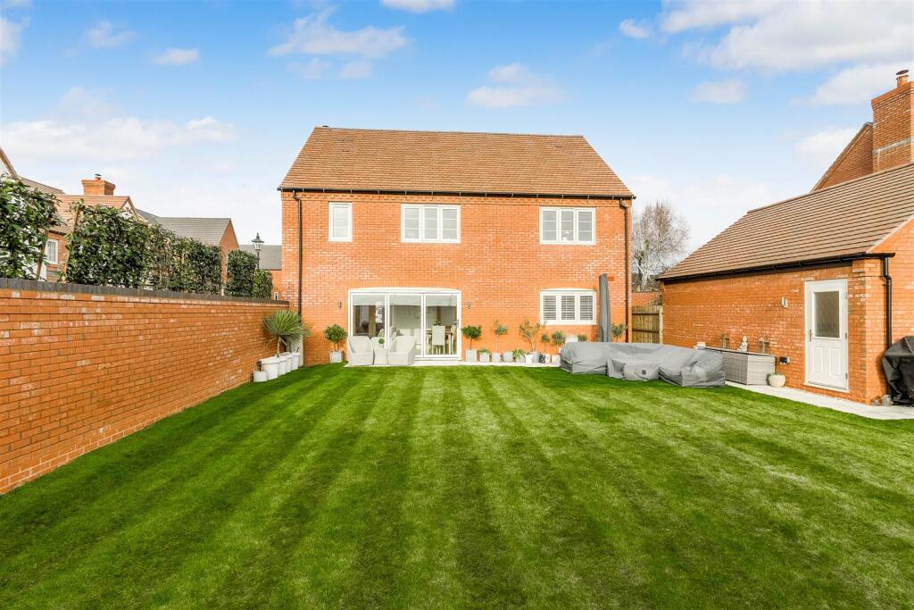 Additional image 31 of Wilson Close, Newton Regis, B79