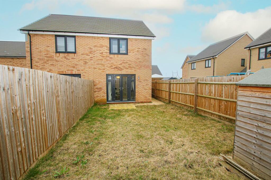 Additional image 11 of King James Close, Fordham, Ely