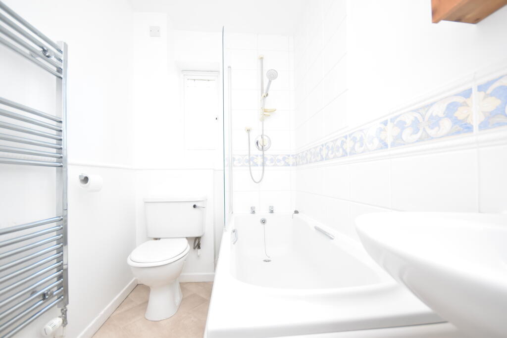 Additional image 12 of Wheat Croft, Linton, Cambridge, CB21