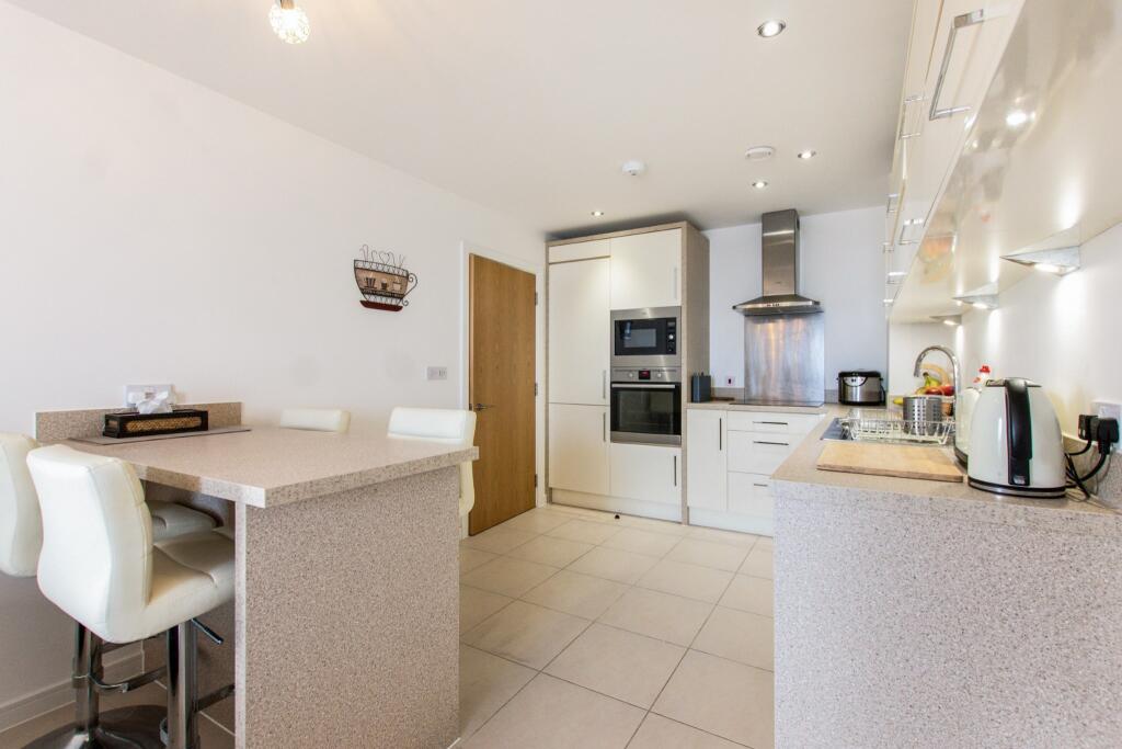Additional image 6 of Pendeen House, Ferry Court, Cardiff, Caerdydd, CF11