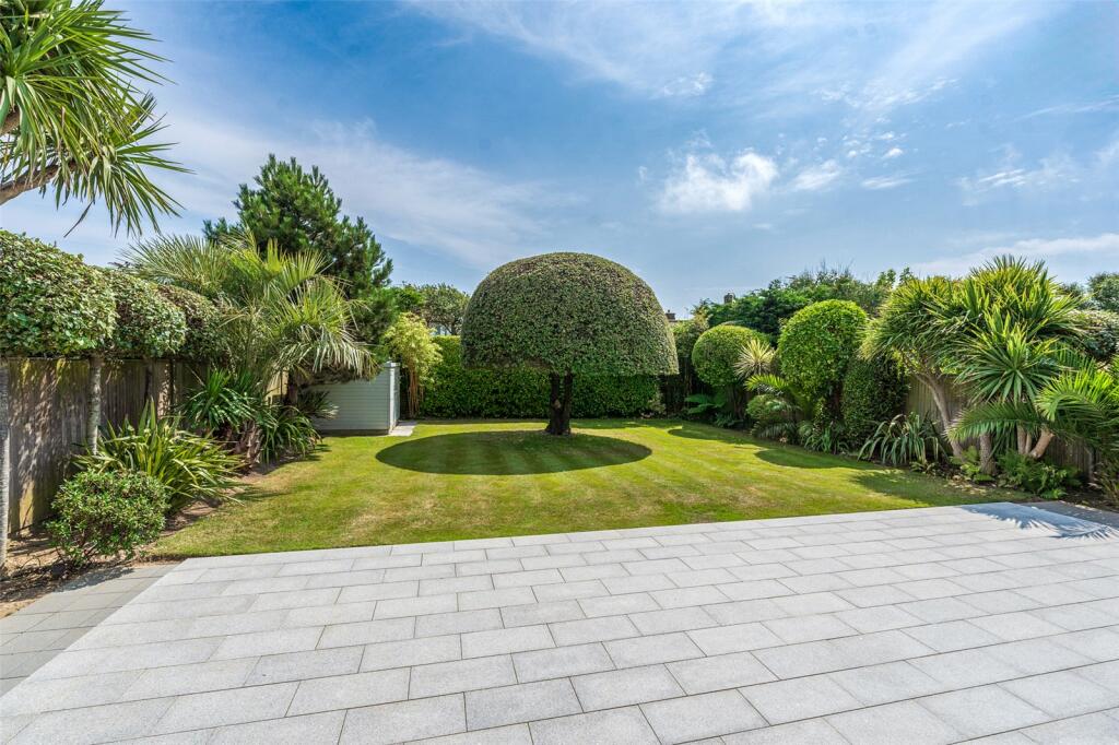 Additional image 38 of St. Malo Close, Ferring, Worthing, West Sussex, BN12