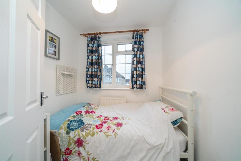 Additional image 18 of Hedley Road, St. Albans