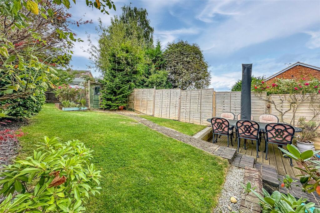 Additional image 11 of Tarrant Drive, Harpenden, Hertfordshire, AL5