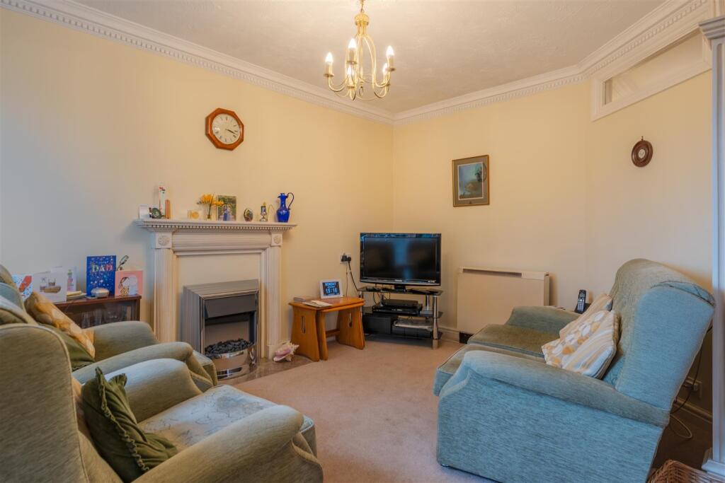 Additional image 4 of The Hydes, Back Lane, Keynsham, Bristol