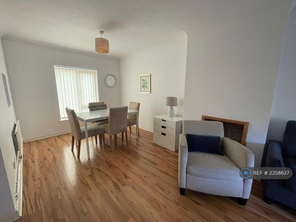 Primary image of Castle Row, Cambridge, CB3