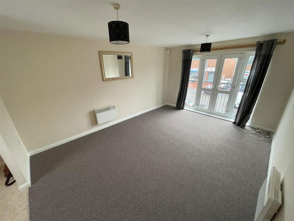 Additional image 3 of 541 Warwick Road, Tyseley, Birmingham, West Midlands, B11 2EU