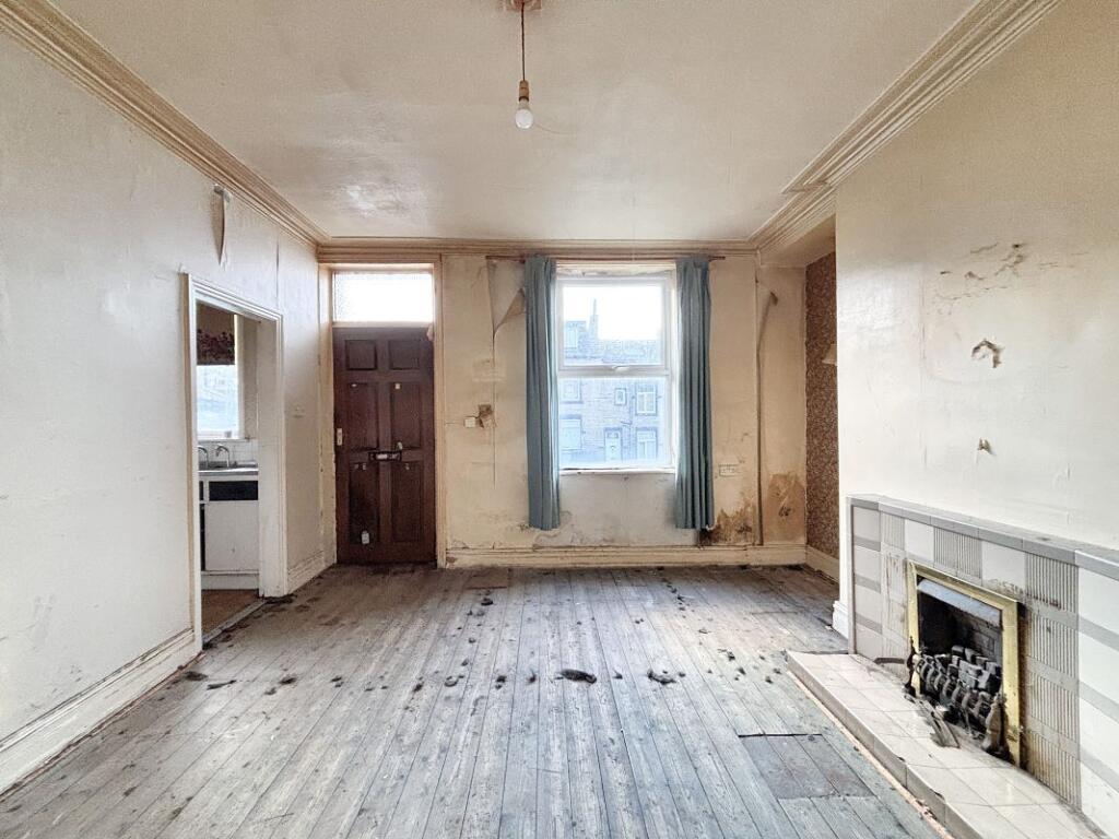 Additional image 2 of 10 Oxford Road, Bradford, BD2 4PN