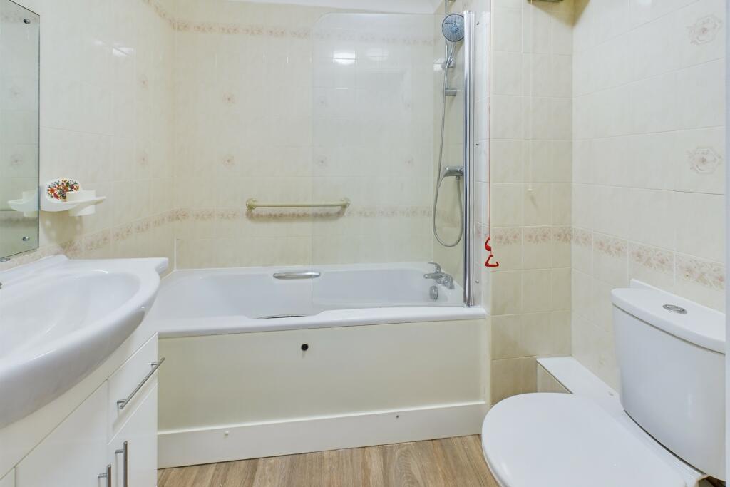 Additional image 10 of Haig Court, Cambridge