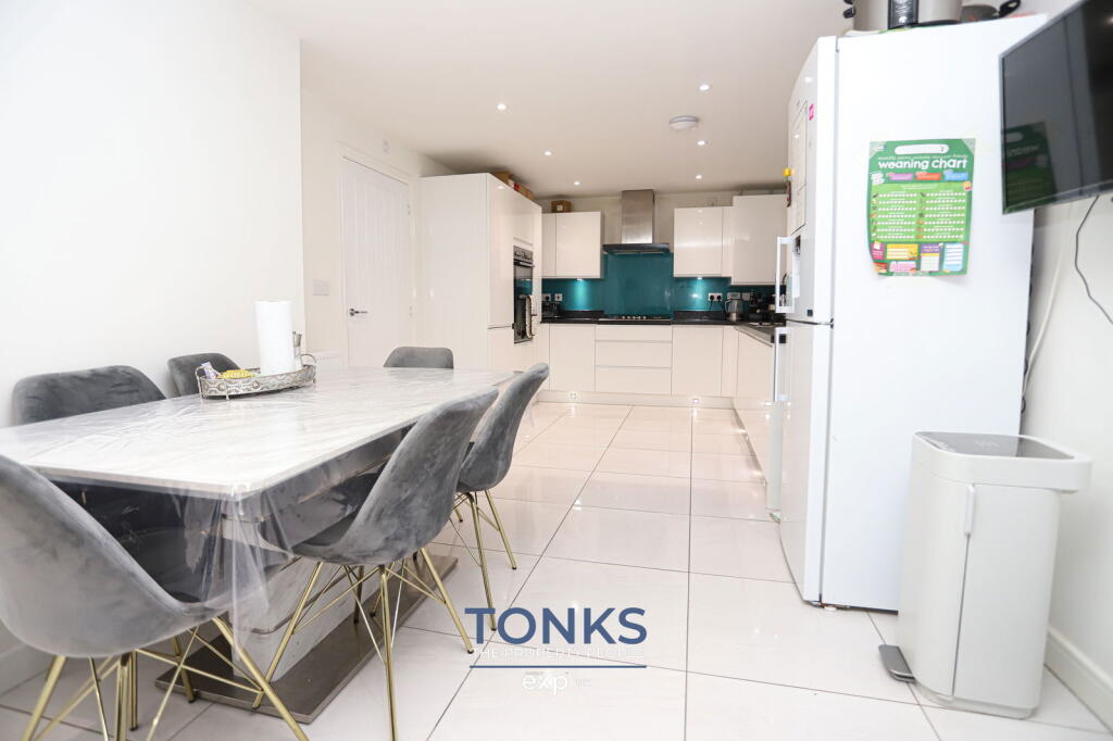 Additional image 5 of Halesowen, B62 9JR