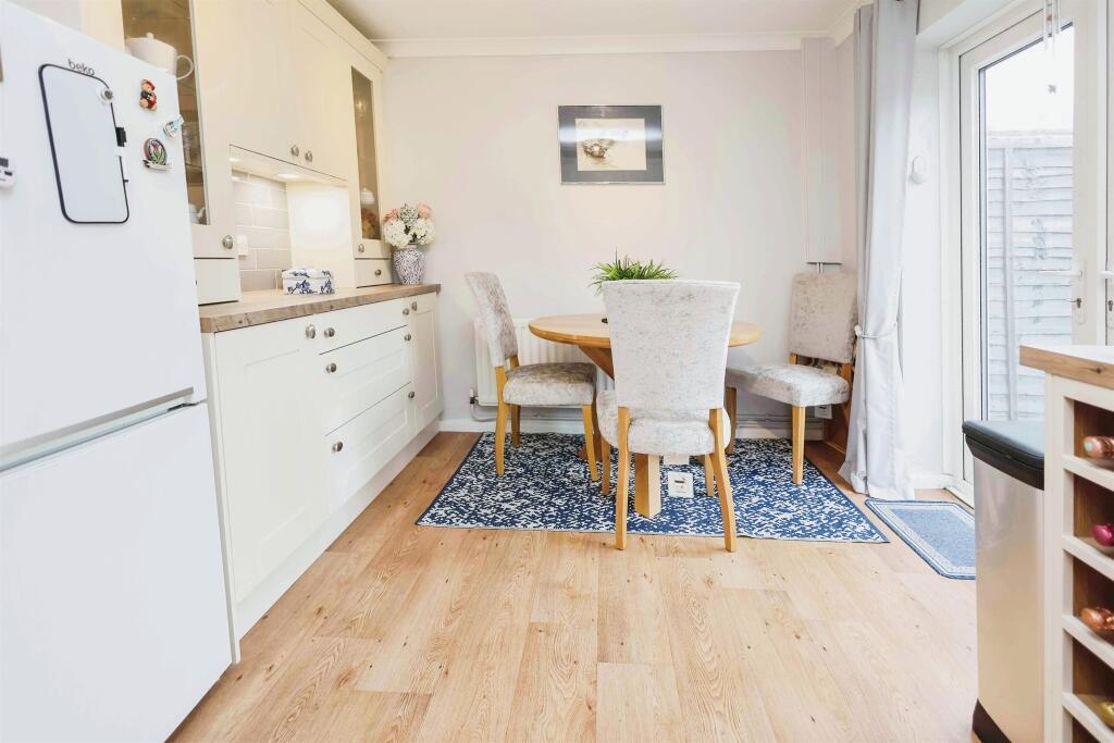 Additional image 8 of Foxglove Crescent, Birmingham