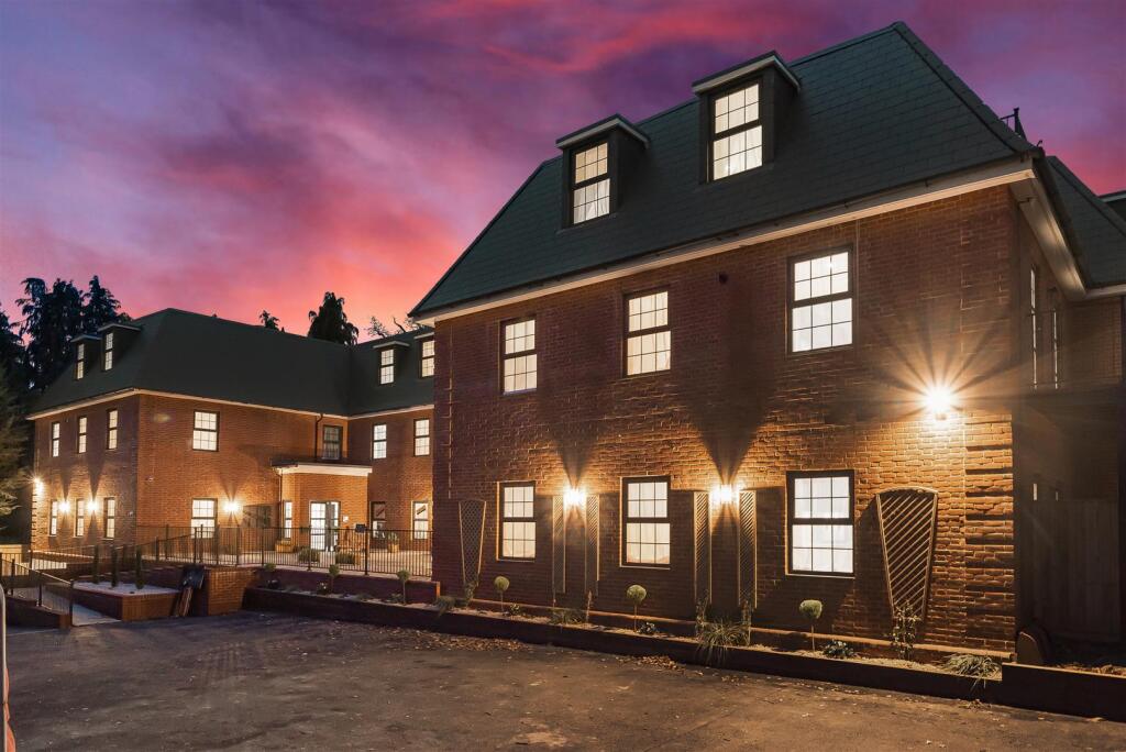 Additional image 39 of Shootersway, Berkhamsted