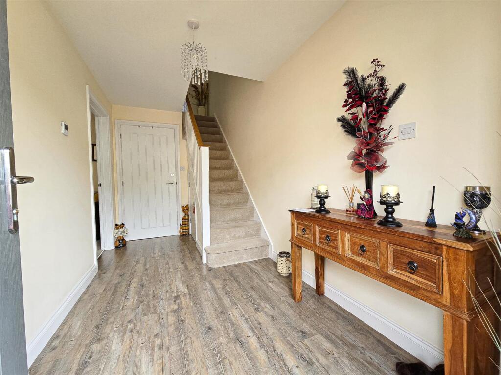 Additional image 9 of 2 The Pastures, Meare