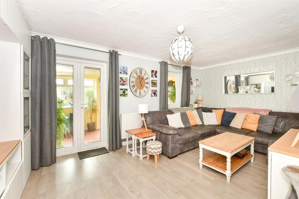 Additional image 15 of Cinque Foil, Peacehaven, East Sussex