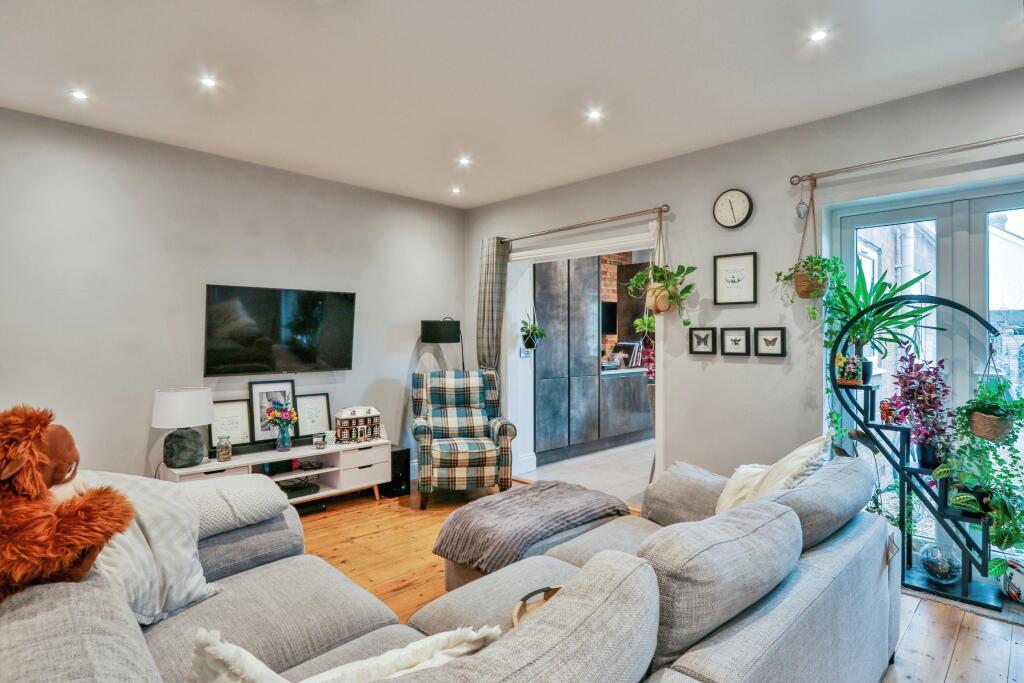 Additional image 18 of Blandford Road, Poole, BH15