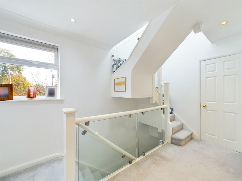 Additional image 12 of Sycamore Close, Christchurch, Dorset, BH23