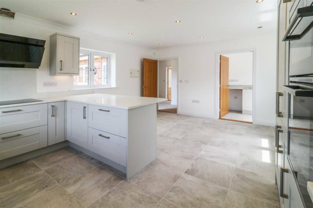 Additional image 6 of Fordham Road, Isleham