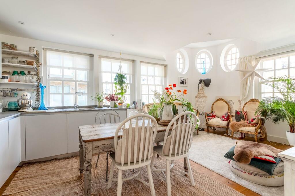 Additional image 5 of Victoria Terrace, Hove