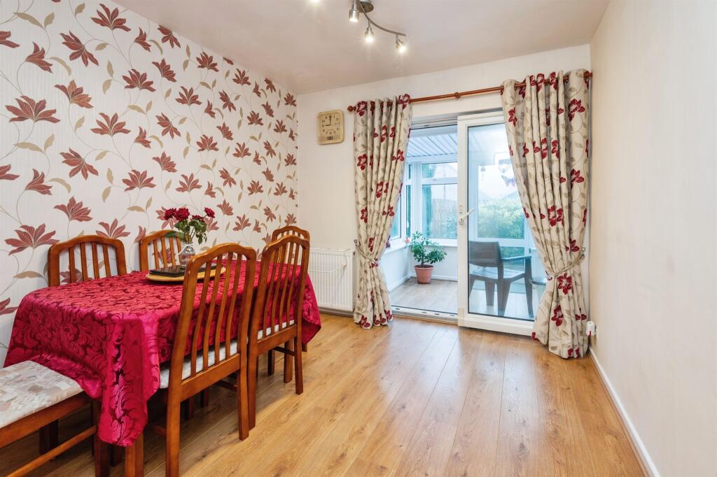 Additional image 4 of Fairway Drive, Bradford