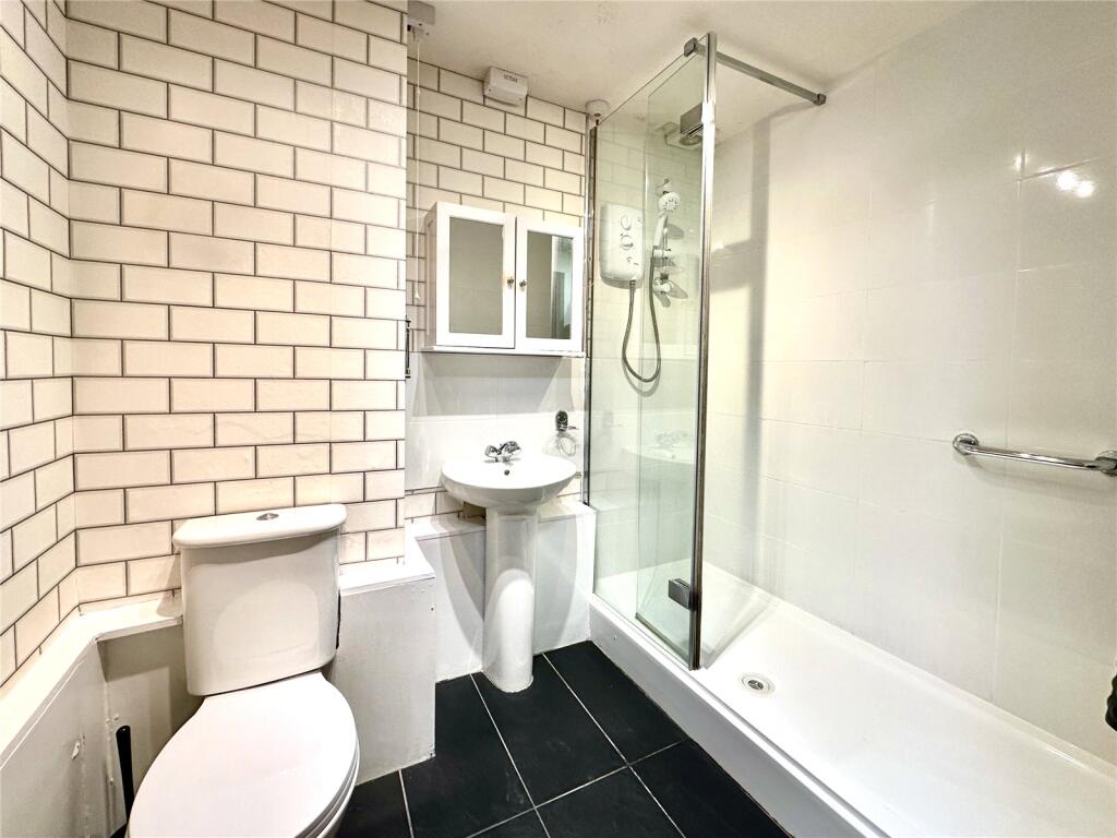 Additional image 8 of Pembroke Way, Hall Green, Birmingham, B28