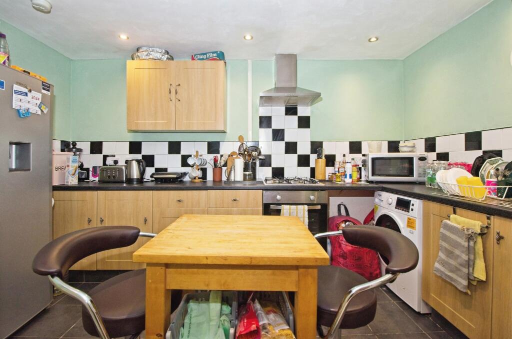 Additional image 11 of Carlisle Street, Cardiff, CF24