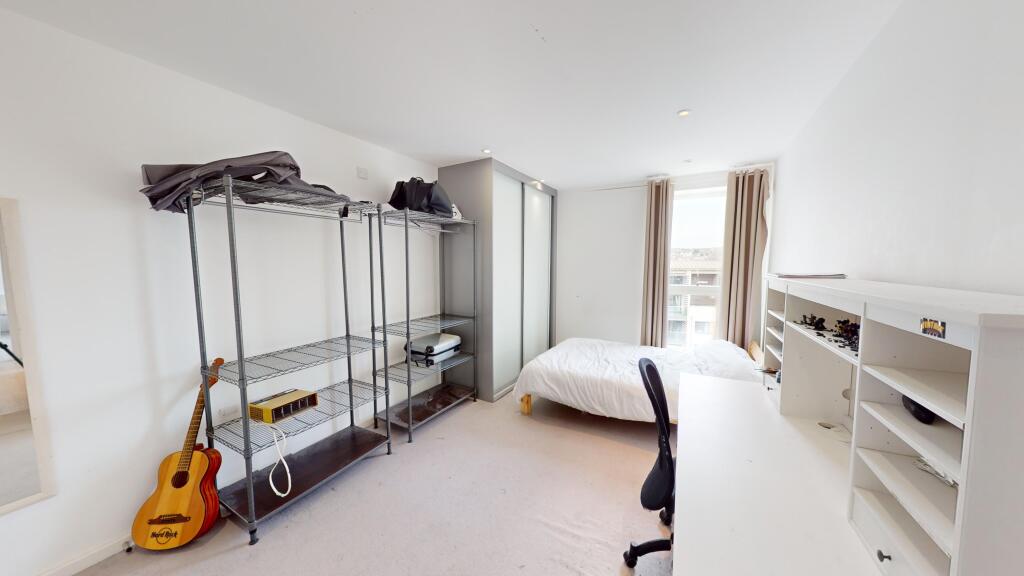 Additional image 6 of Fleet Street