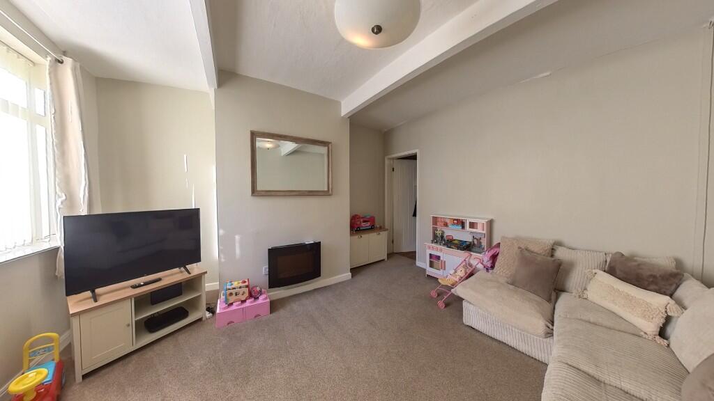 Additional image 2 of Tottington Road, Bury, BL8