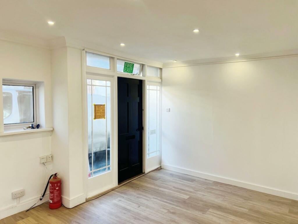 Additional image 13 of High Street, Henfield