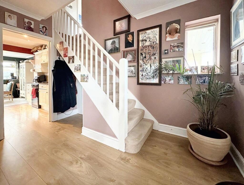 Additional image 18 of Broomfield Avenue, Telscombe Cliffs, BN10 7AJ