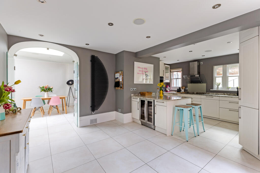 Additional image 4 of King Henrys Road, Lewes, BN7