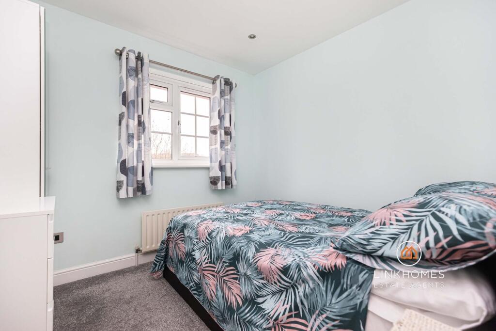 Additional image 7 of Woodpecker Drive, Poole, BH17