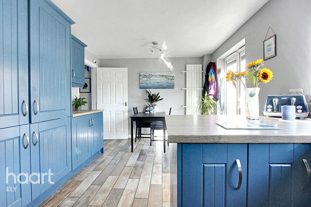 Additional image 2 of Teal Avenue, Soham