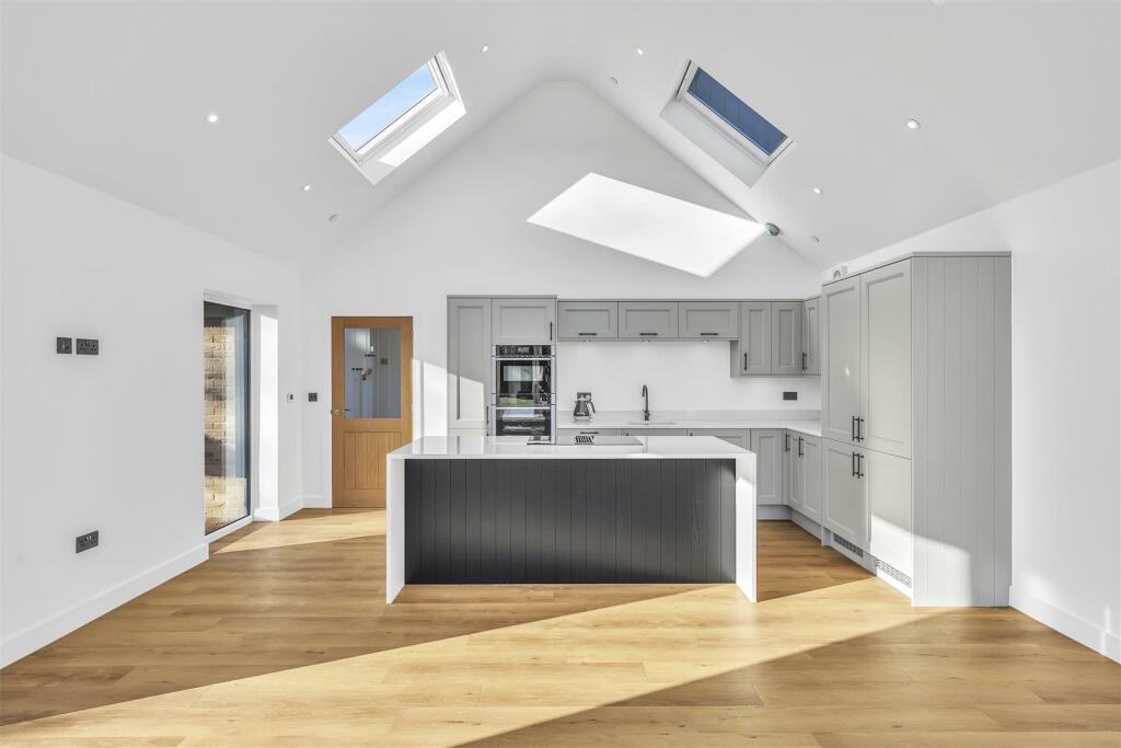 Additional image 3 of High Street, Cottenham, Cambridge