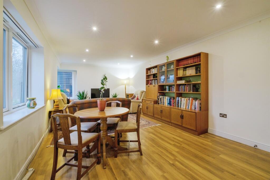 Additional image 3 of Burgess Croft, Saffron Walden